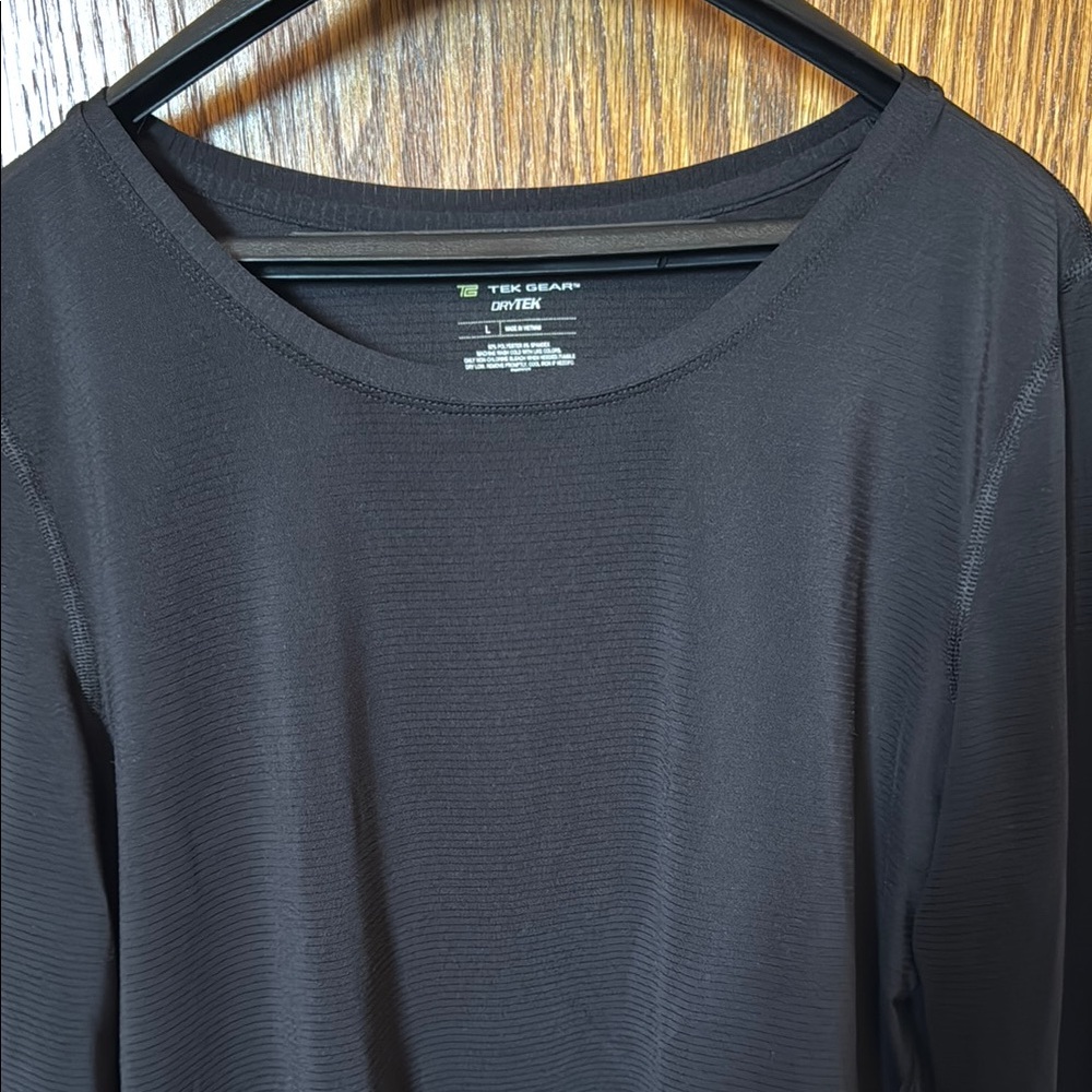 Tek Gear Black Long Sleeve T-Shirt